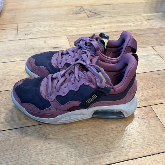 Jordan shoes - Picture 3 of 5